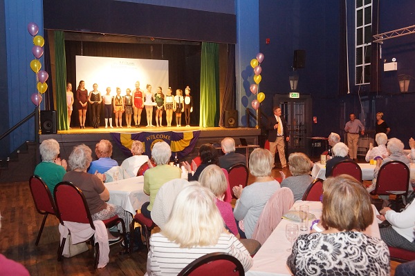 Past President Lion Nick Simpson thanks everyone on behalf of the Lions